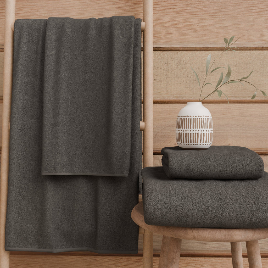 Asciugamani Bagno in Spugna 1+1 Tinta Unita Grigio Scuro
