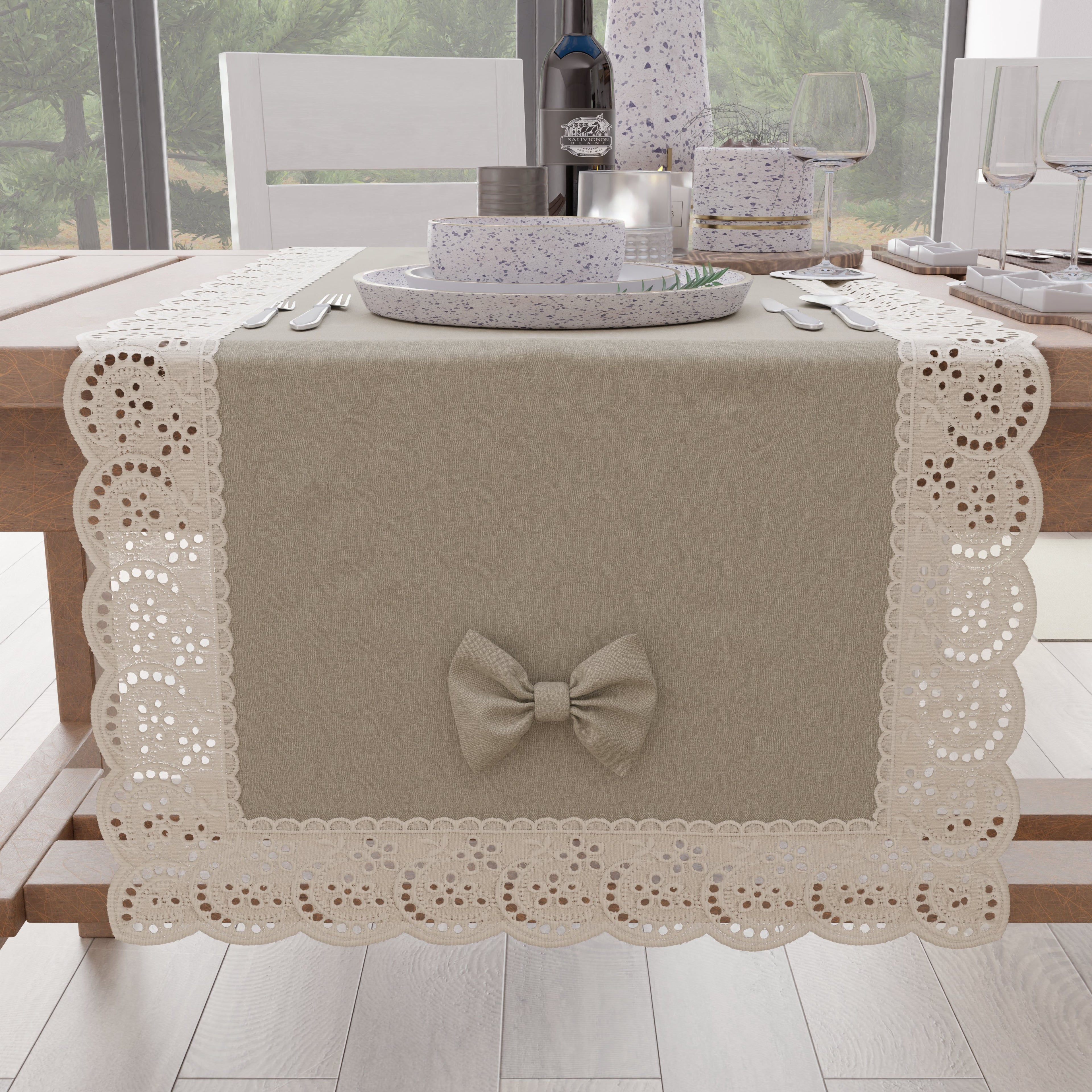 Runner da Tavolo Elegante Shabby Chic con Pizzo e Fiocchi Beige